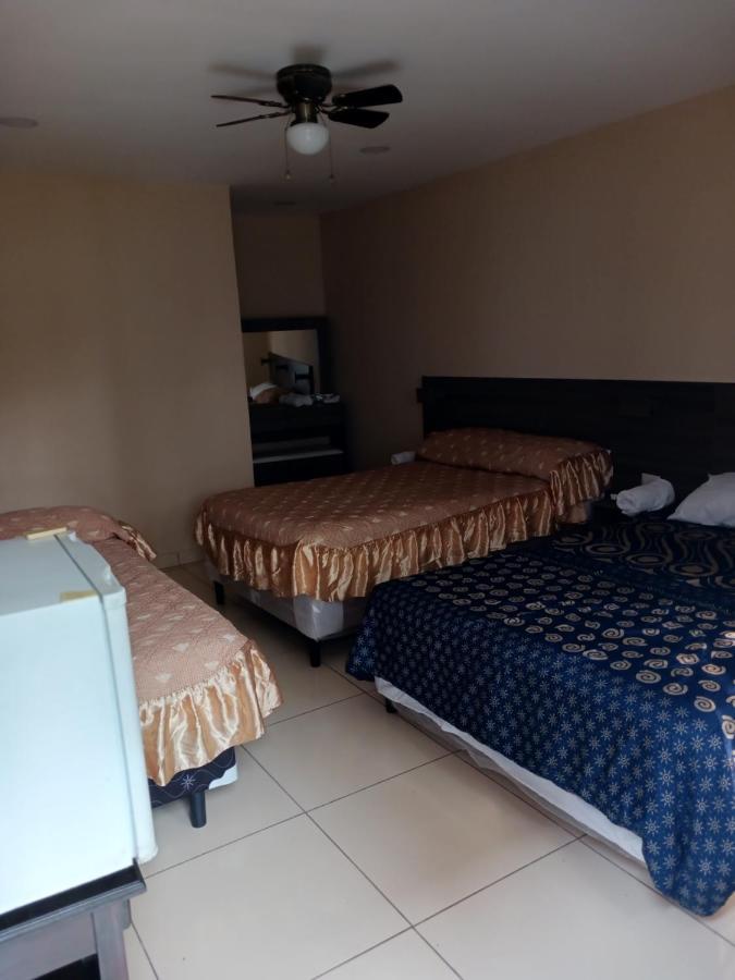 Habitaciones Casa Cuscatlan Tamanique Camera foto